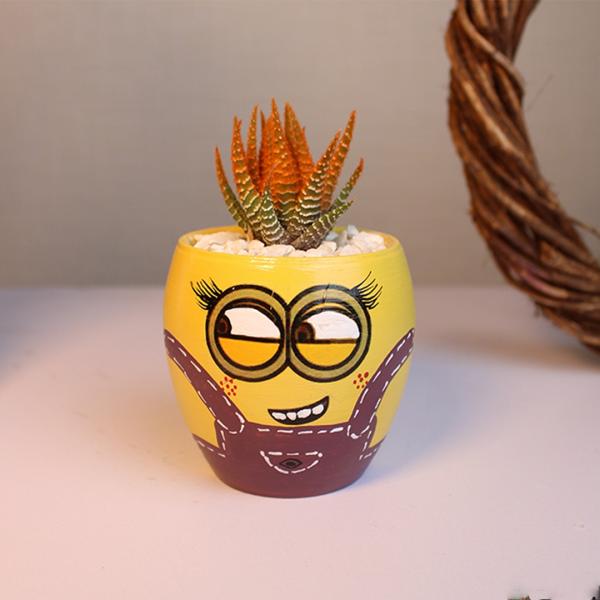 صبار في بوت منيونز