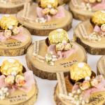 توزيعات خشب طبيعي