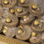 توزيعات خشب طبيعي