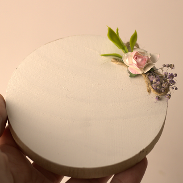 توزيعات خشب طبيعي